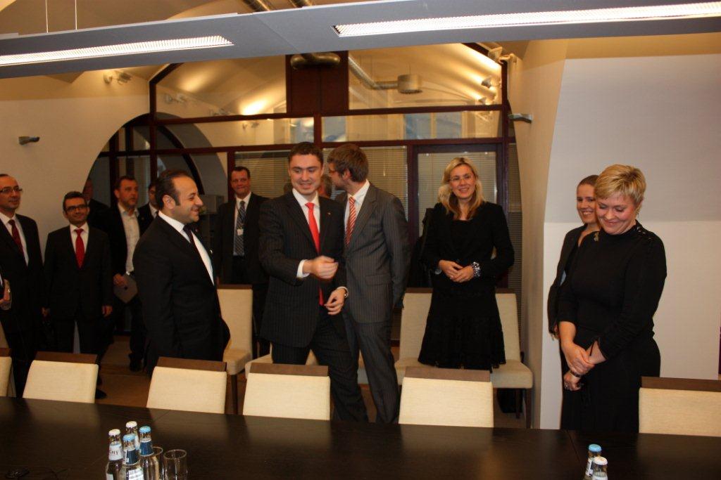 EL asjade komisjoni liikmed kohtusid Türgi Euroopa Liidu asjade ministri ja pealäbirääkija Egemen Bağış'iga
